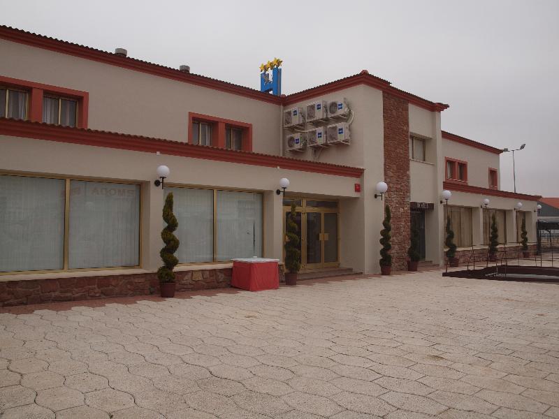 Hotel Insula Barataria Alcazar de San Juan Exterior photo